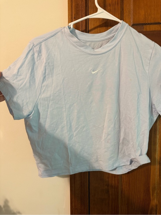 Nike Tops - Nike Women’s Pale Blue Cropped Tee with Swoosh